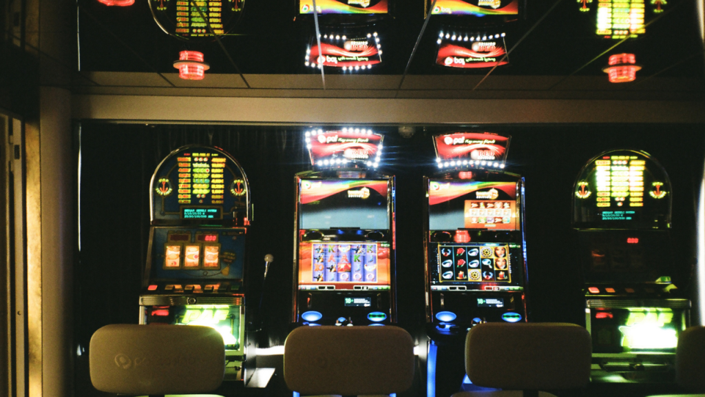 Самые популярные азартные игры: список лучших развлечений для азартных игроков